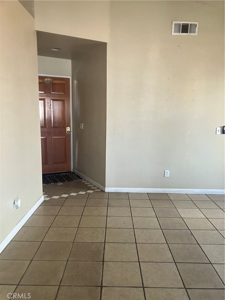 MLS #PW25208616 image #4