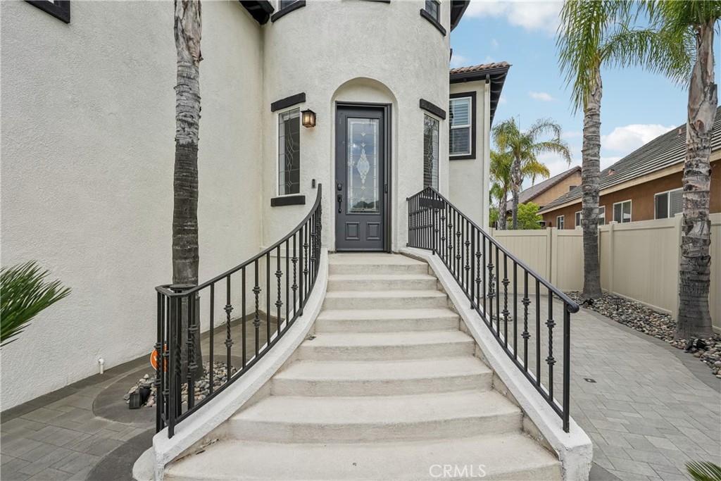 MLS #PW25210720 image #1