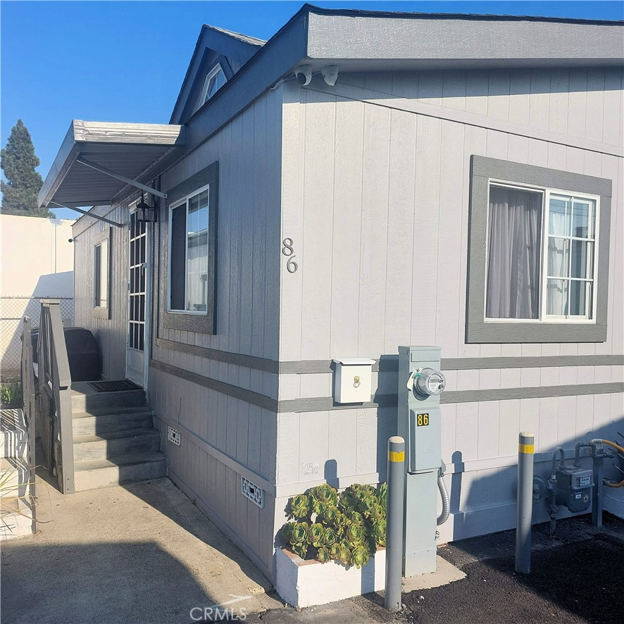 MLS #PW25214251 image #1