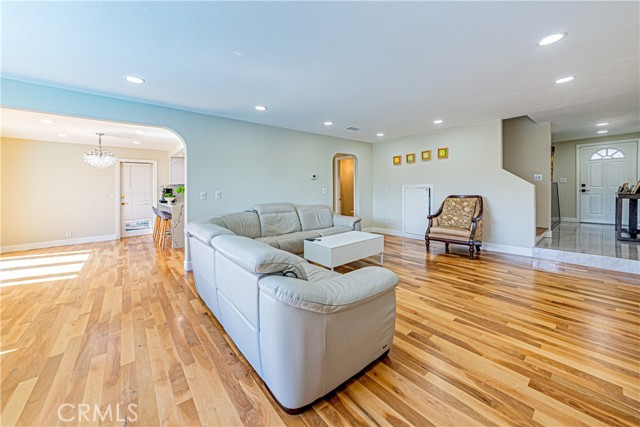 MLS #PW25214315 image #3