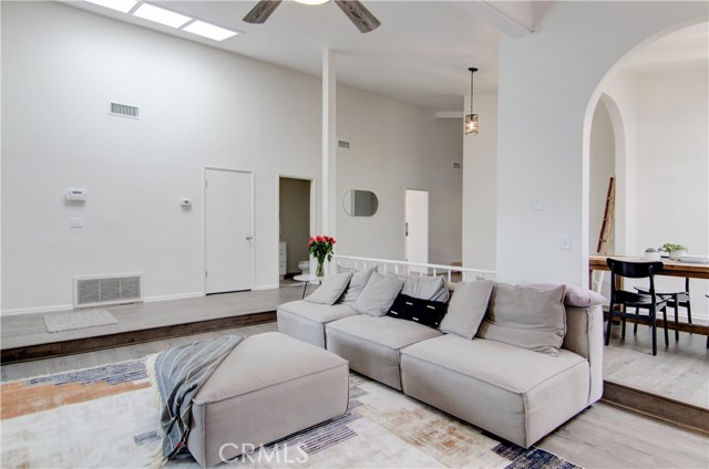 MLS #PW25214632 img 3