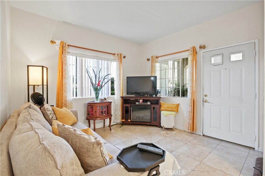 MLS #PW25214785 image #3