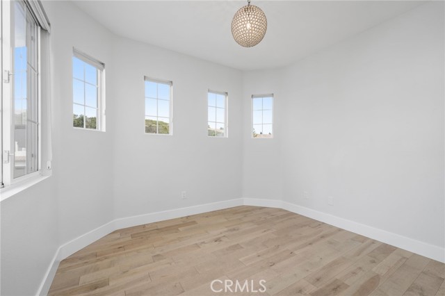 MLS #PW25215246 image #31