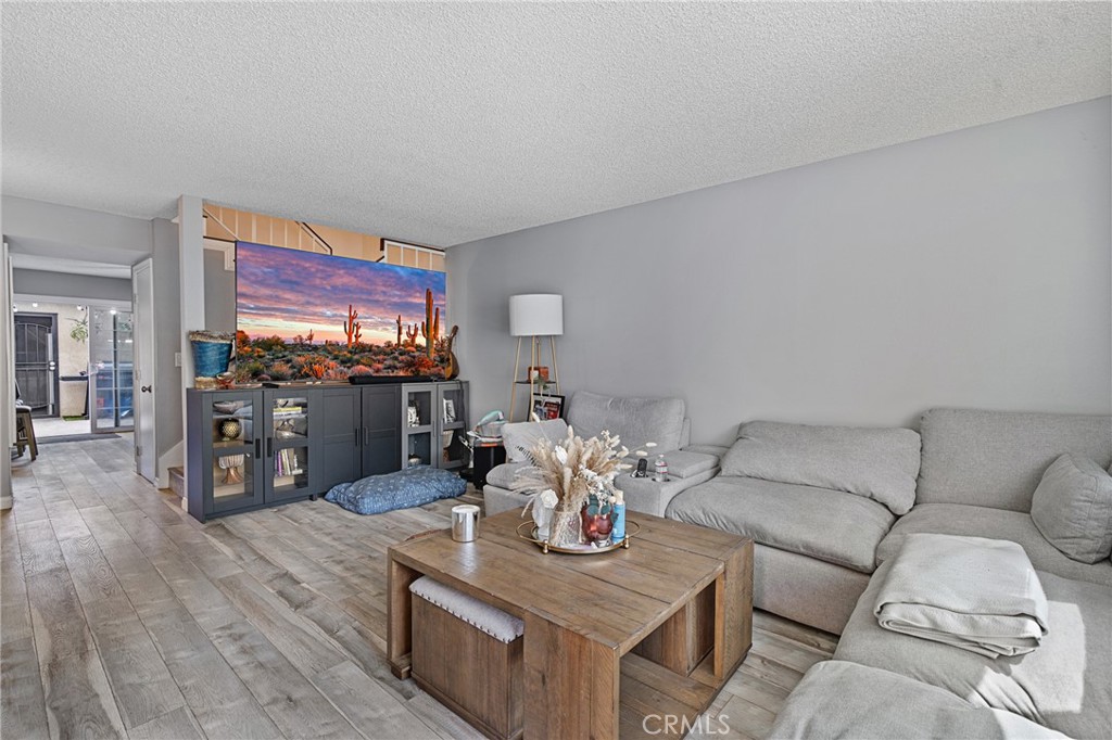 MLS #PW25215734 image #0