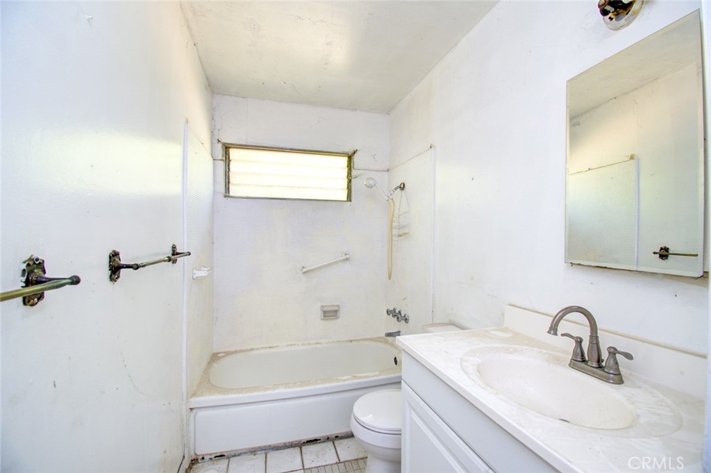 MLS #PW25215972 image #25