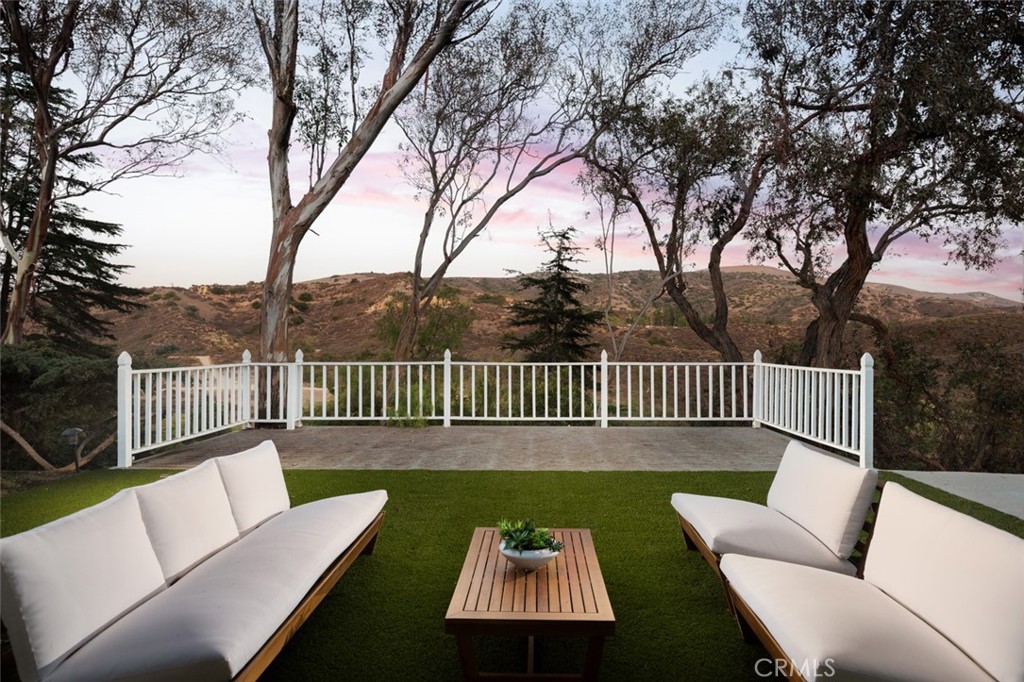 MLS #PW25216005 image #1