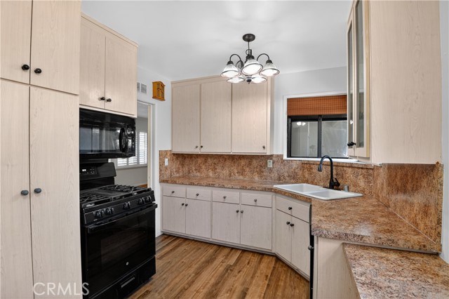 MLS #PW25218141 image #8