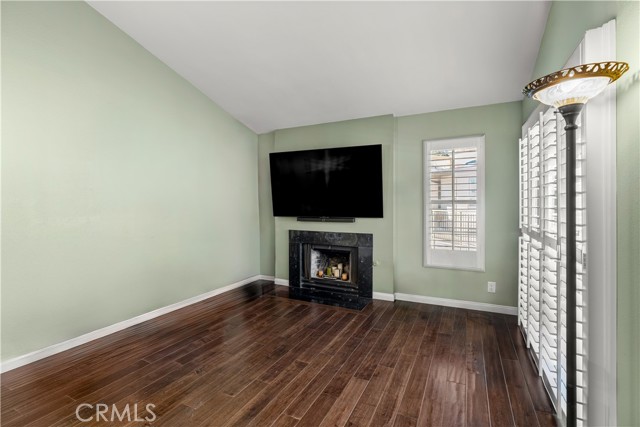 MLS #PW25218861 image #5