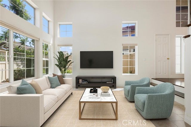 MLS #PW25218902 image #1