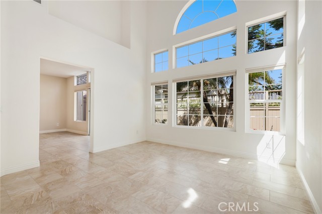 MLS #PW25218902 image #3