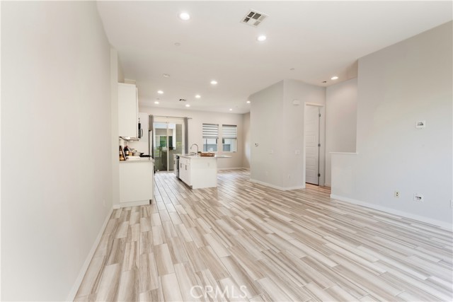 MLS #PW25219056 image #8