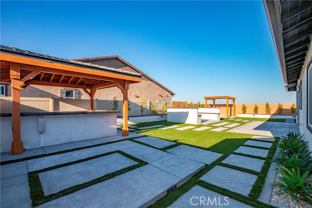 MLS #PW25219614 image #0