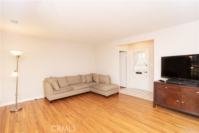 MLS #PW25220215 image #3