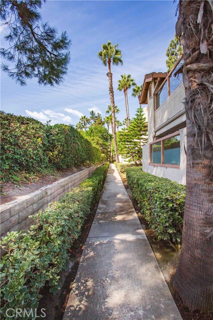 MLS #PW25220429 image #10