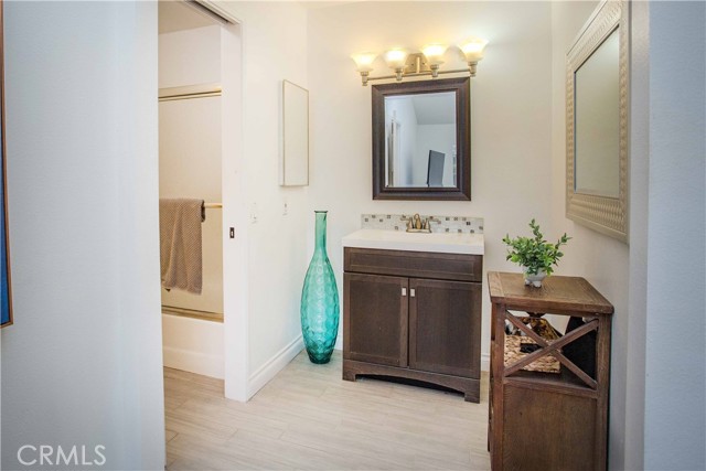 MLS #PW25220429 image #12