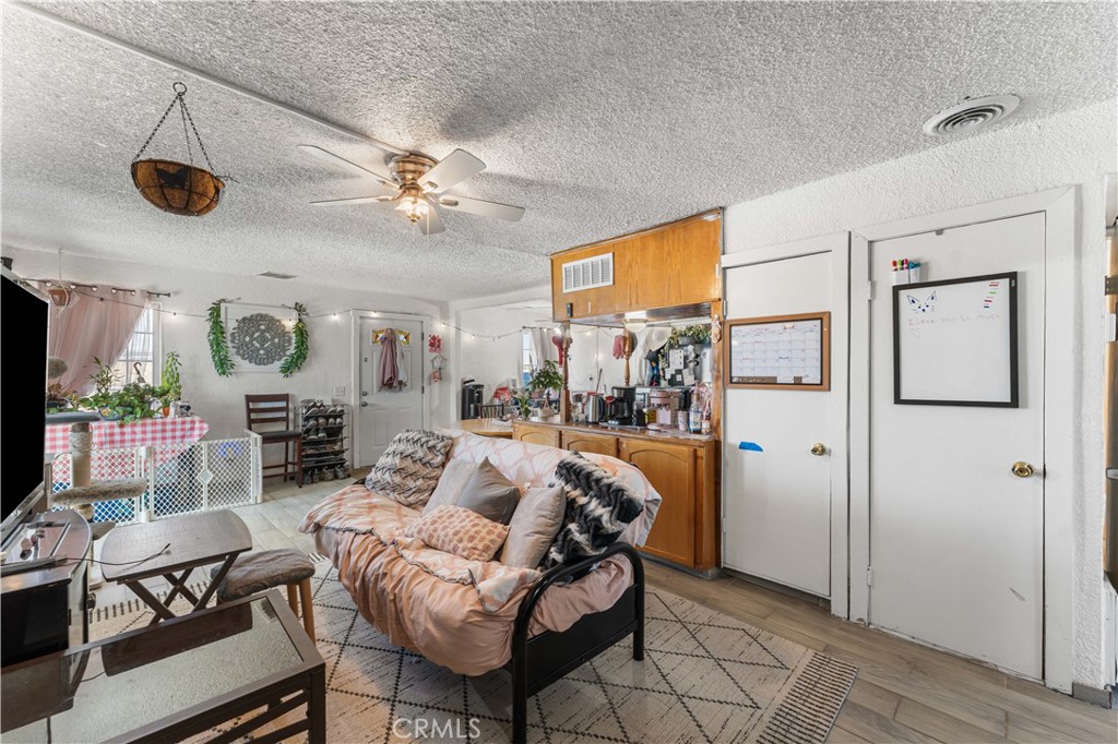 MLS #PW25220442 image #3