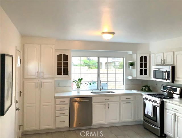 MLS #PW25220543 image #1