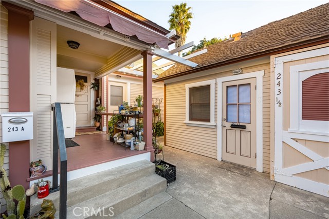 MLS #PW25220622 image #1