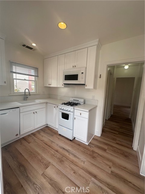 MLS #PW25220622 image #2