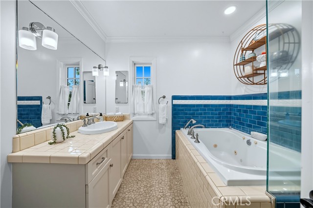 MLS #PW25220728 image #32