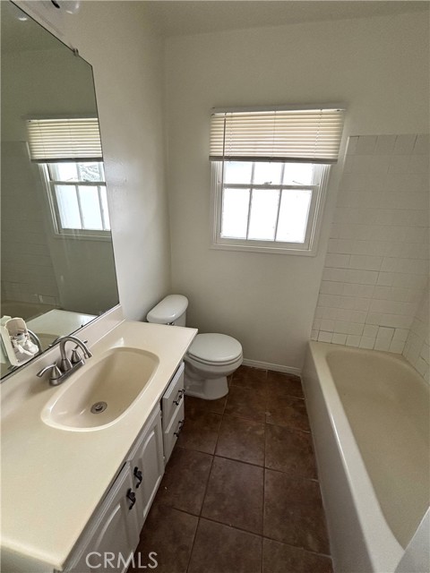 MLS #PW25220731 image #10