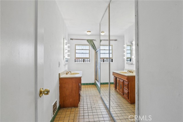 MLS #PW25220768 image #17