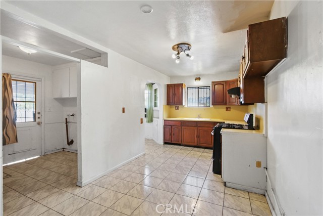 MLS #PW25220768 image #9