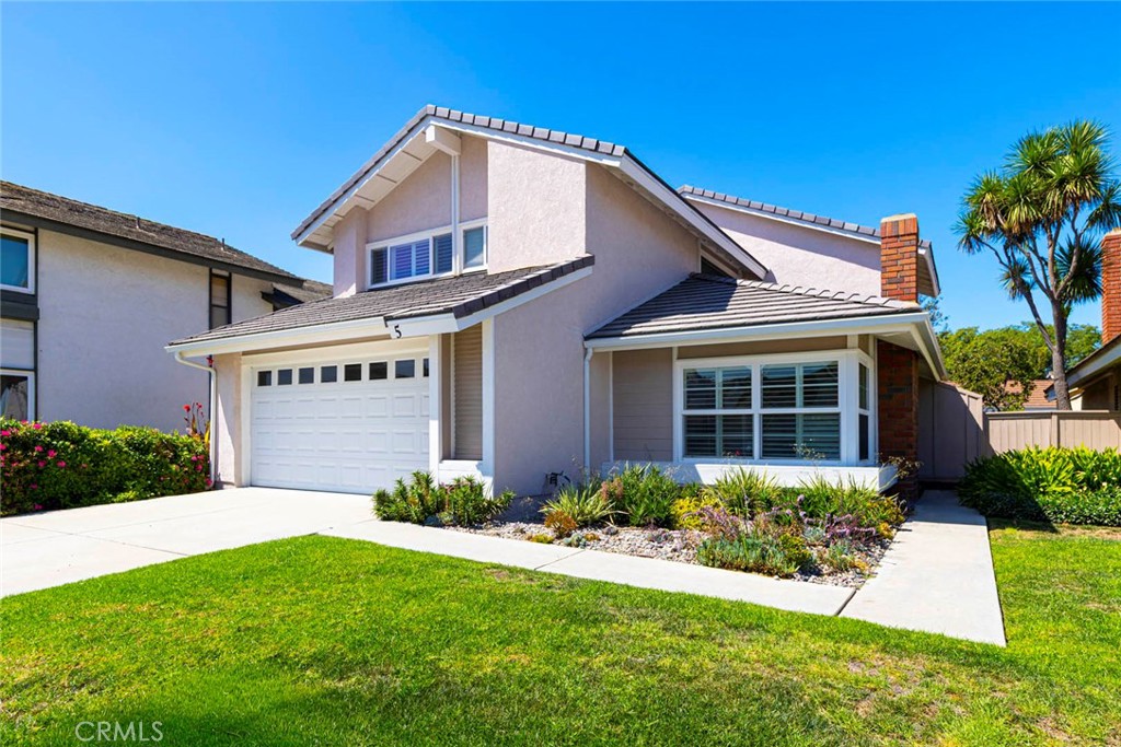 MLS #PW25221866 image #0