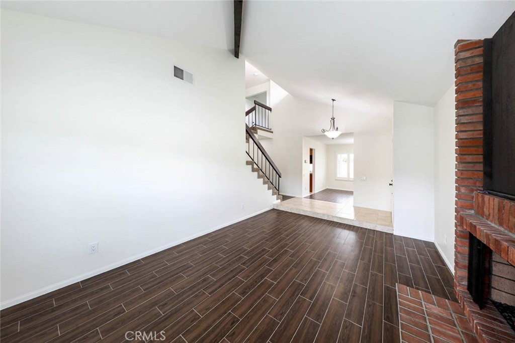 MLS #PW25221866 image #4