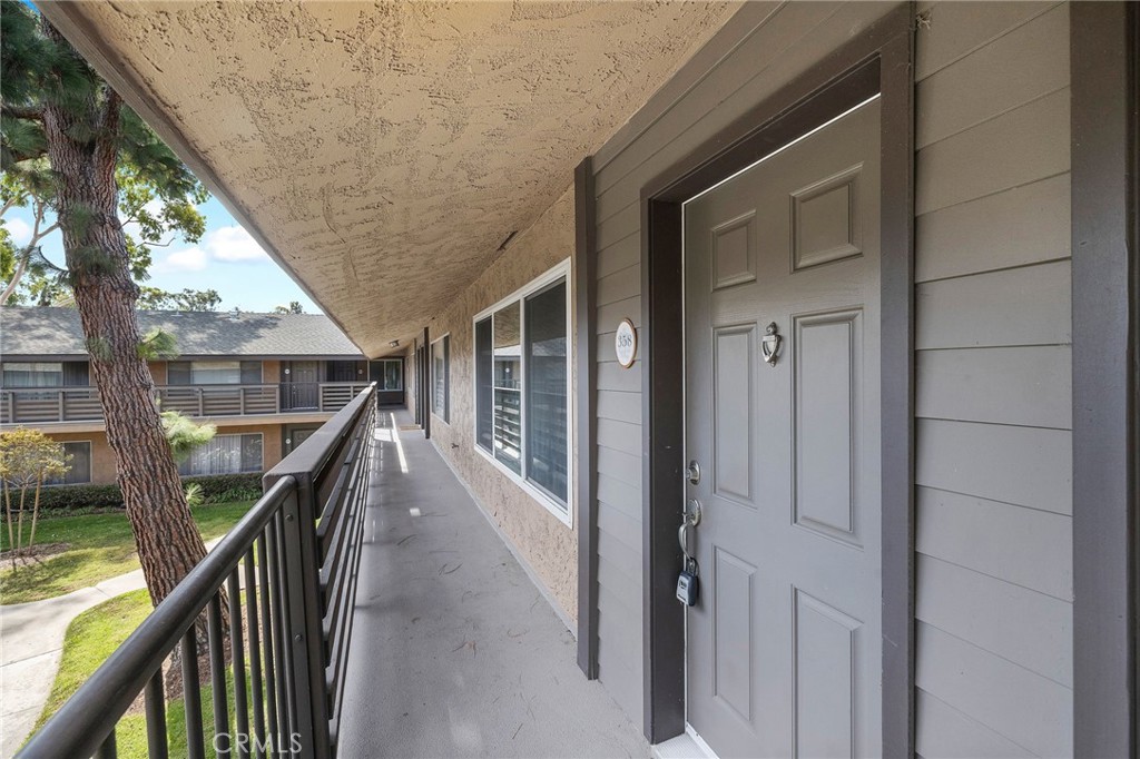 MLS #PW25222216 image #1