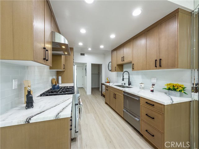 MLS #PW25222357 image #27