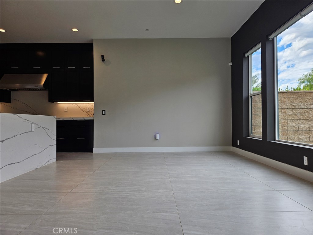 MLS #PW25222632 image #3