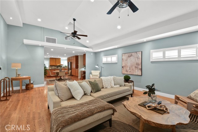 MLS #PW25223035 image #2