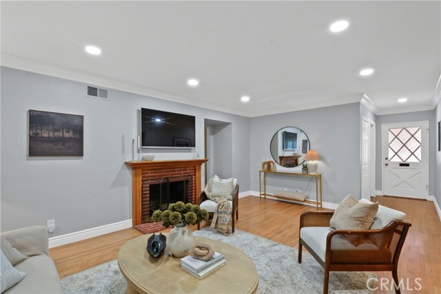 MLS #PW25223035 image #9