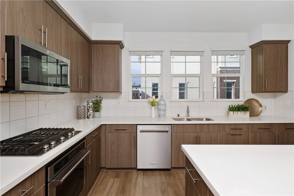 MLS #PW25223356 image #11