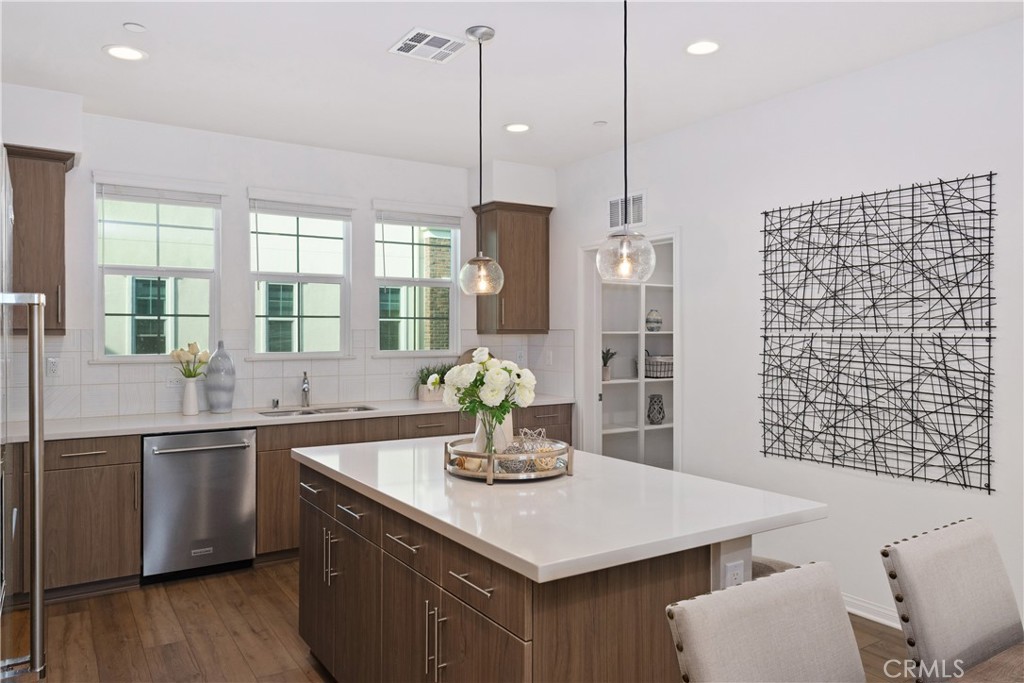 MLS #PW25223356 image #13