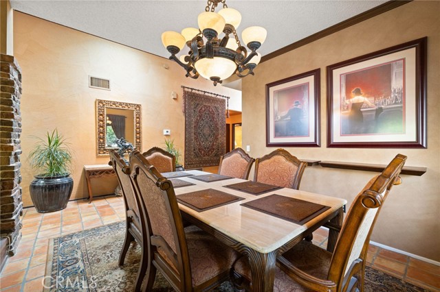 MLS #PW25223377 image #13