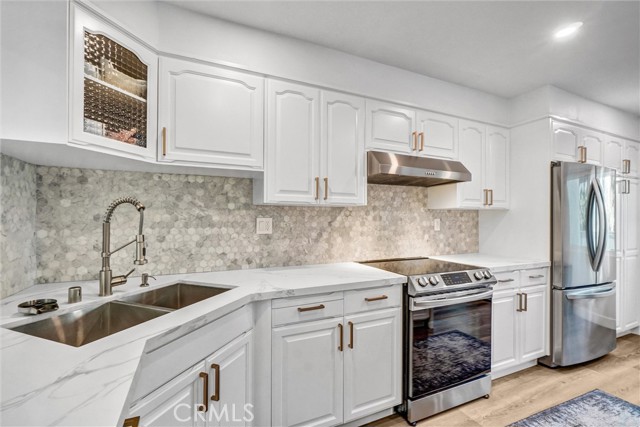 MLS #PW25223707 image #0