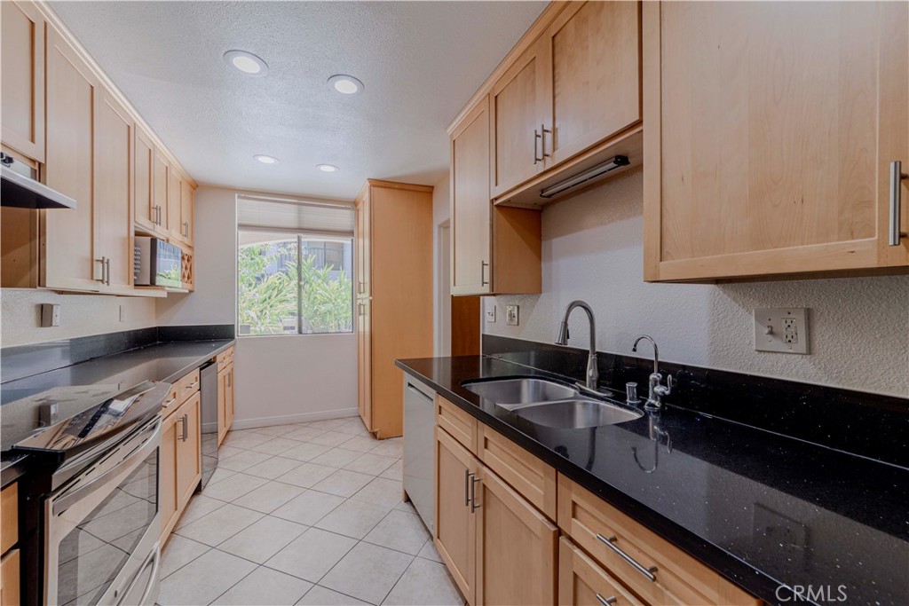 MLS #PW25224538 image #25