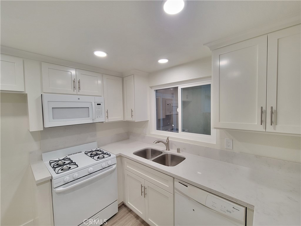 MLS #PW25224702 image #2