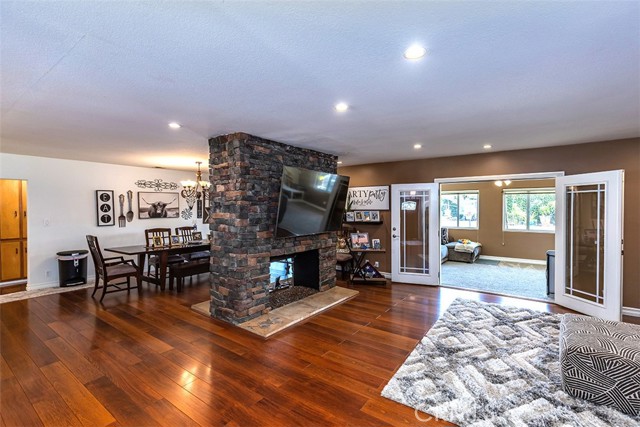 MLS #PW25225042 image #2