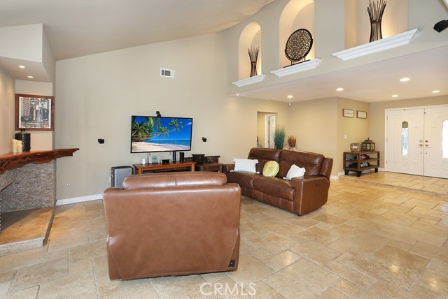 MLS #PW25225048 image #10