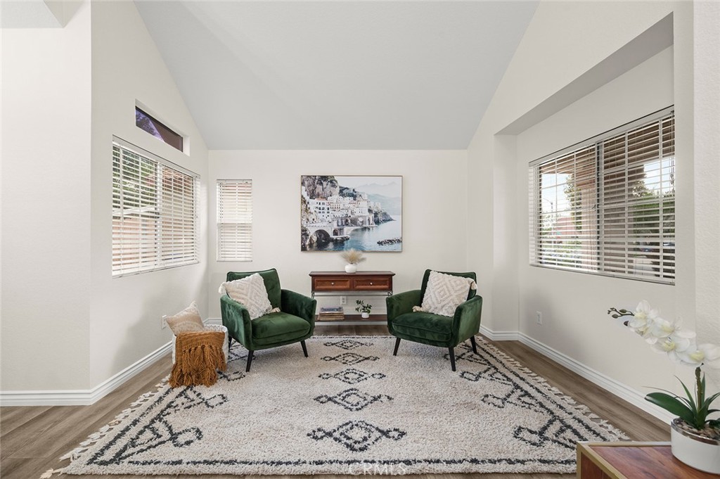 MLS #PW25225245 image #1