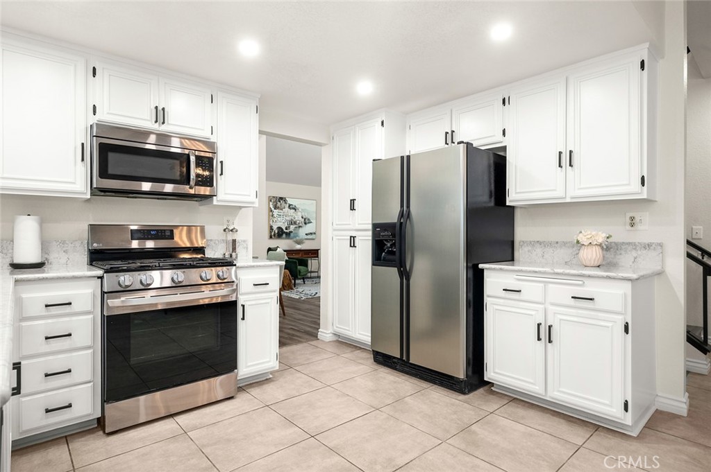 MLS #PW25225245 image #14