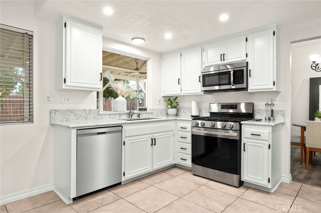 MLS #PW25225245 image #15