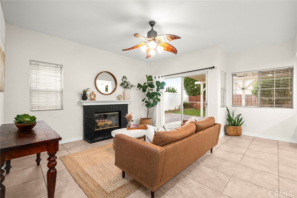 MLS #PW25225245 image #17