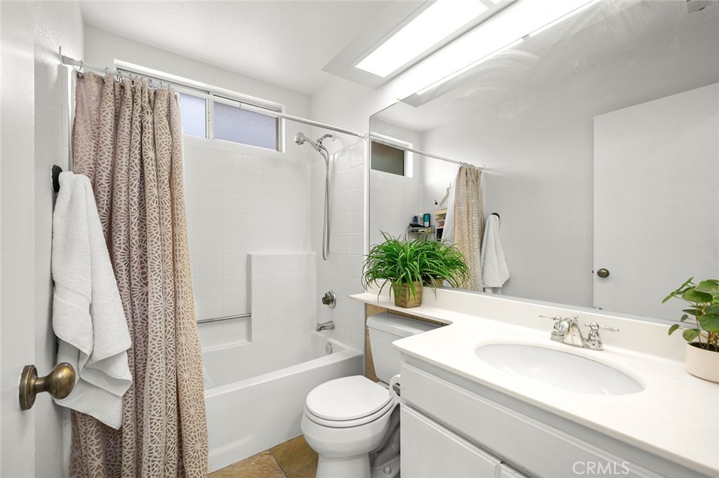 MLS #PW25225245 image #30