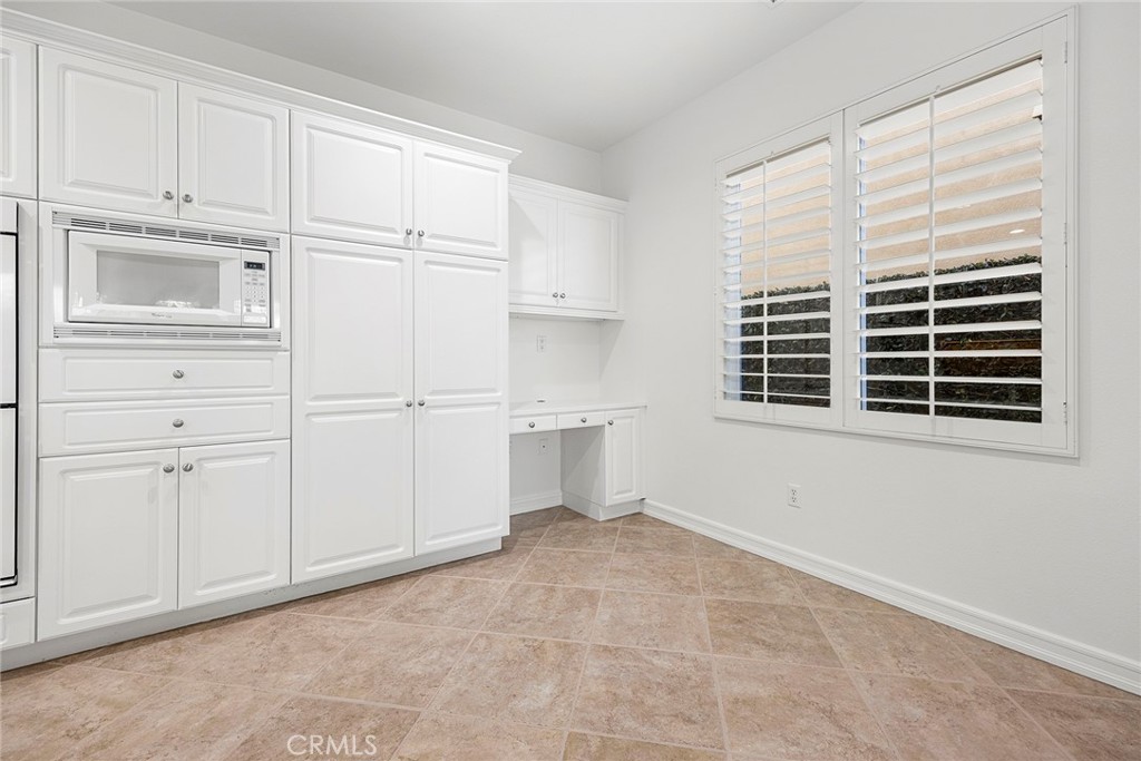 MLS #PW25225437 image #11