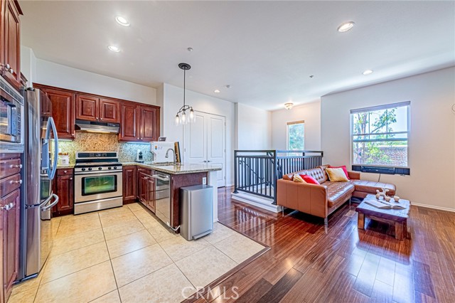 MLS #PW25225890 image #9