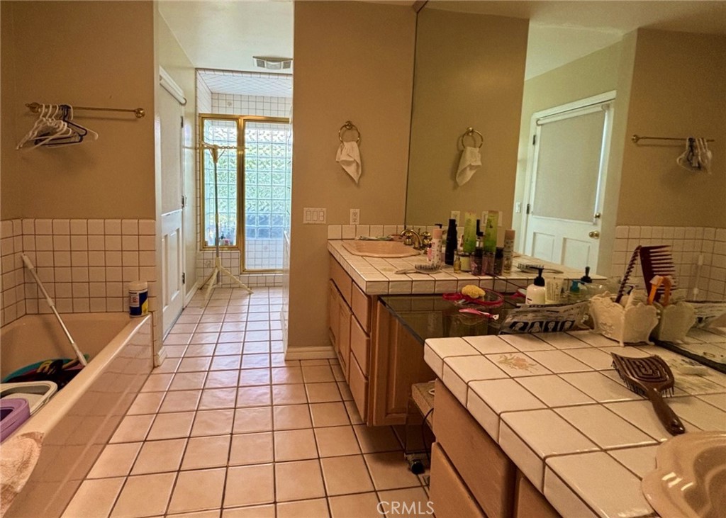 MLS #PW25225892 image #14